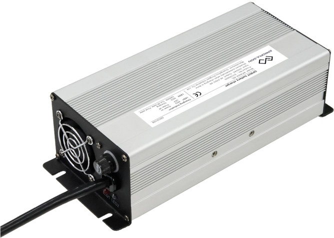 Hurtiglader 52,2V / 10 Amp